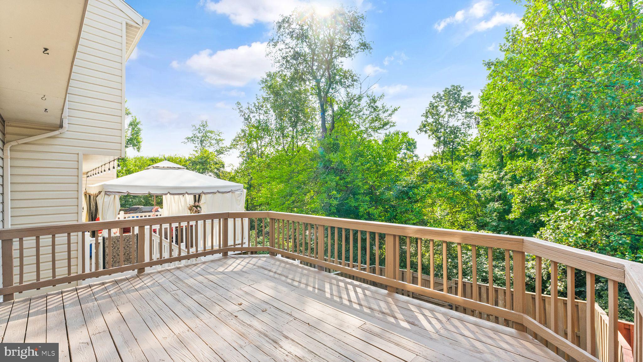 21094 Cornerpost Square Ashburn, VA 20147 - Photo 31 of 76