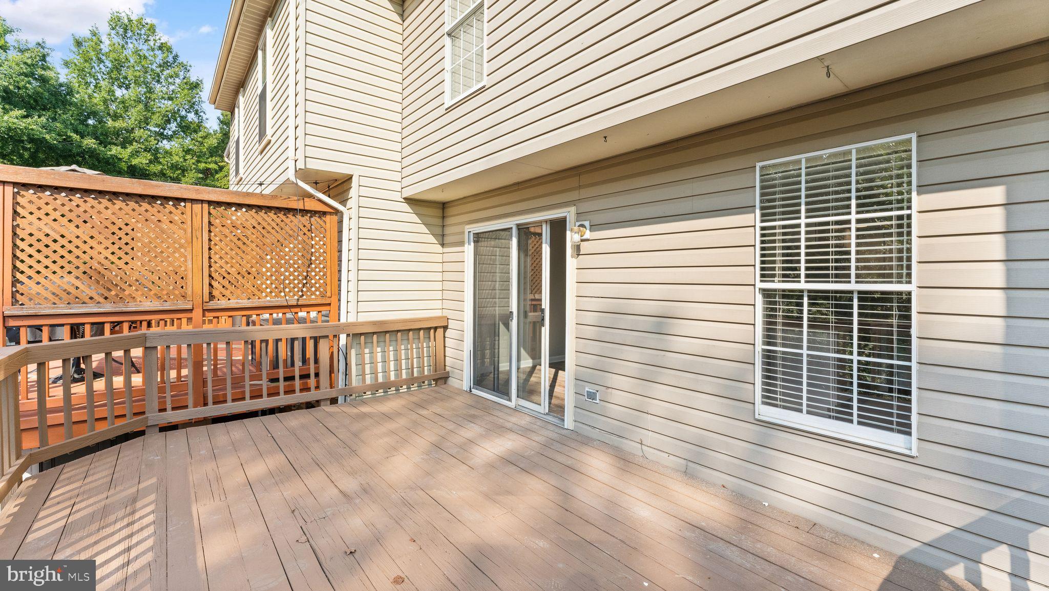 21094 Cornerpost Square Ashburn, VA 20147 - Photo 33 of 76
