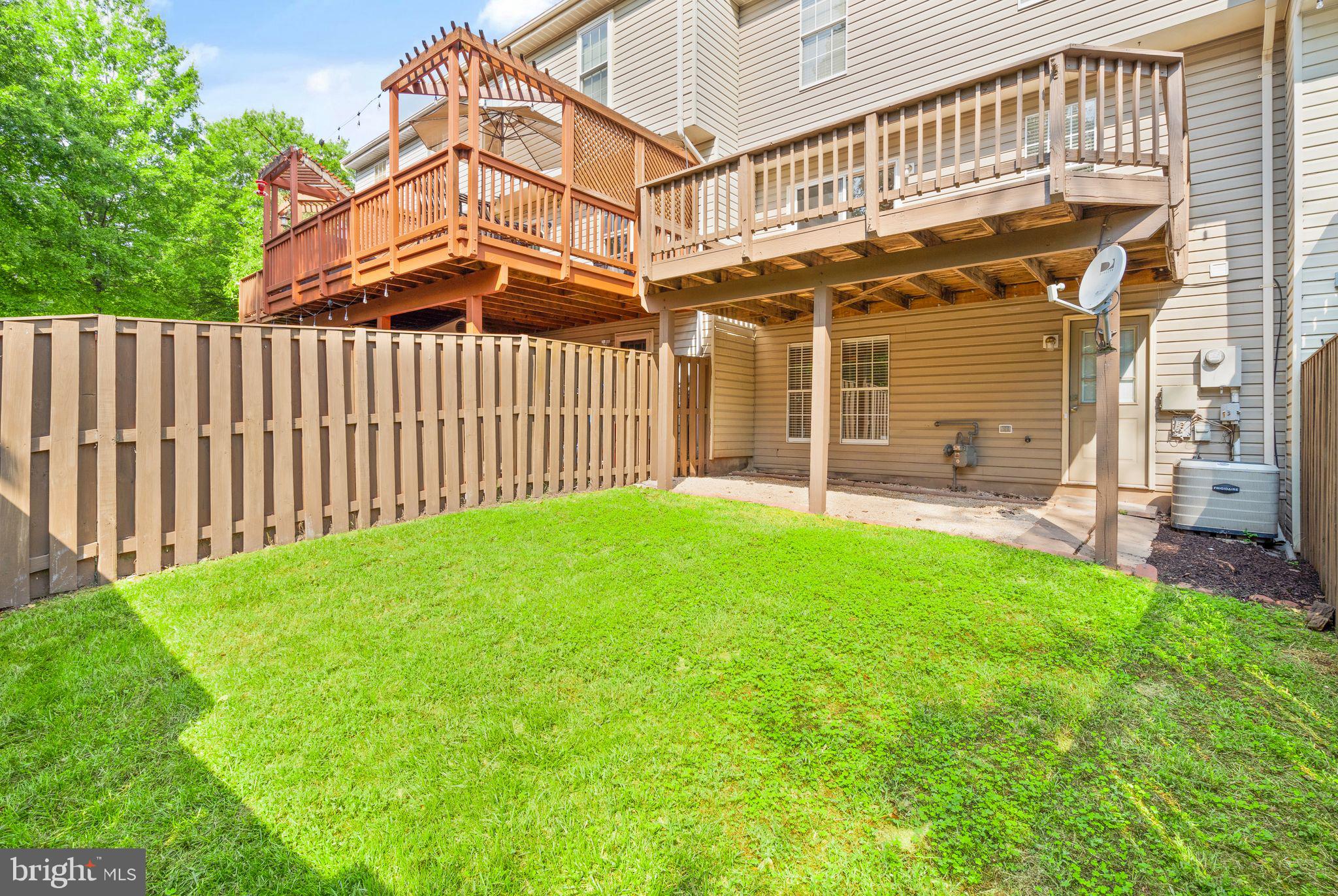 21094 Cornerpost Square Ashburn, VA 20147 - Photo 73 of 76