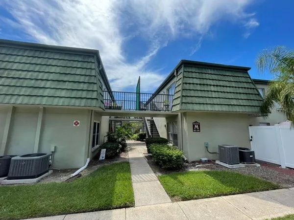 $130,000 | 1799 North Highland Avenue, Unit 172, Clearwater, FL 33755