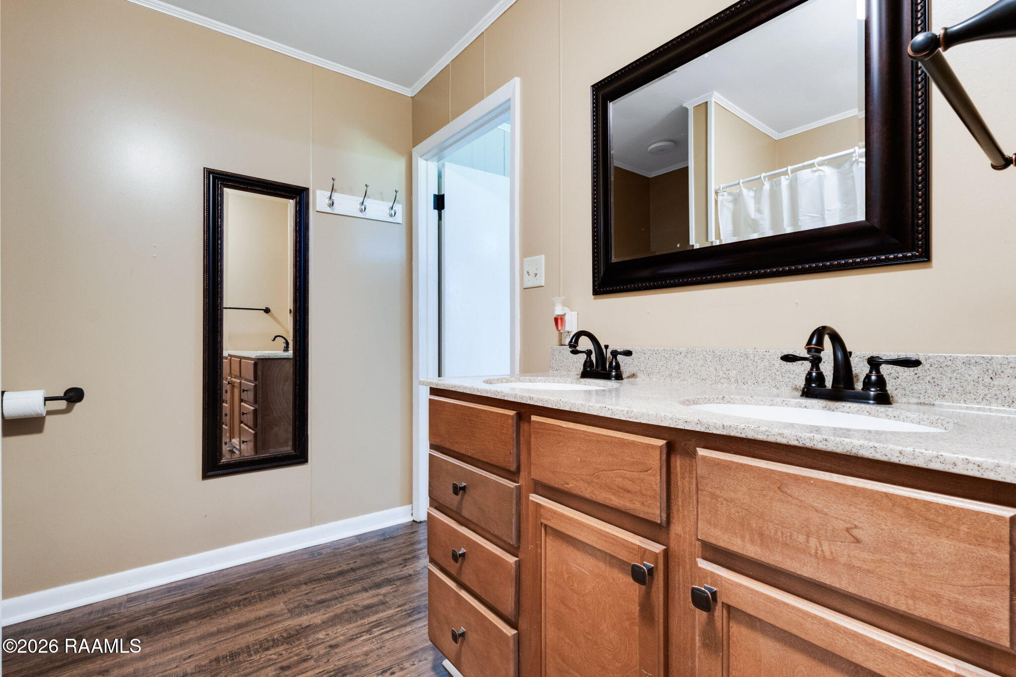4419 Gregory Street New Iberia, LA 70560 - Photo 15 of 23 9-web-or-mls-4419 Gregory St-8
