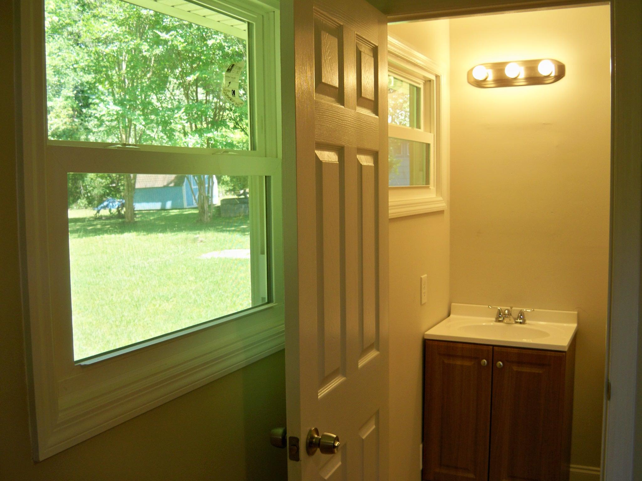 5303 Christopher Road Chattanooga, TN 37416 - Photo 15 of 21 BR3c