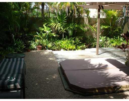 6576 Patio Lane, Unit 9 Boca Raton, FL 33433 - Photo 13 of 16 Swimming Pool/Hot Tub/Sauna
