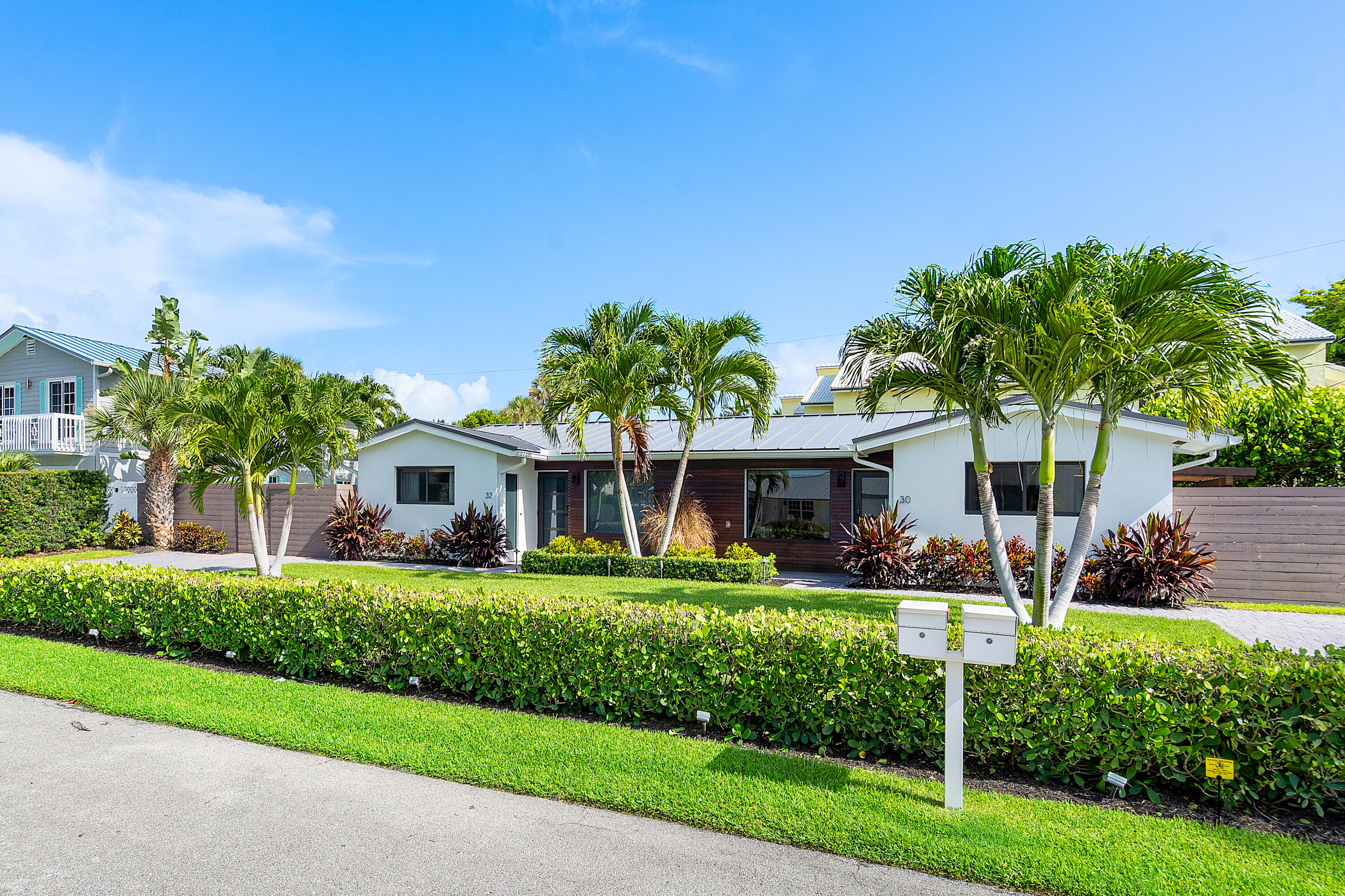 30 Hersey Drive Ocean Ridge, FL 33435 - Photo 1 of 37 Front
