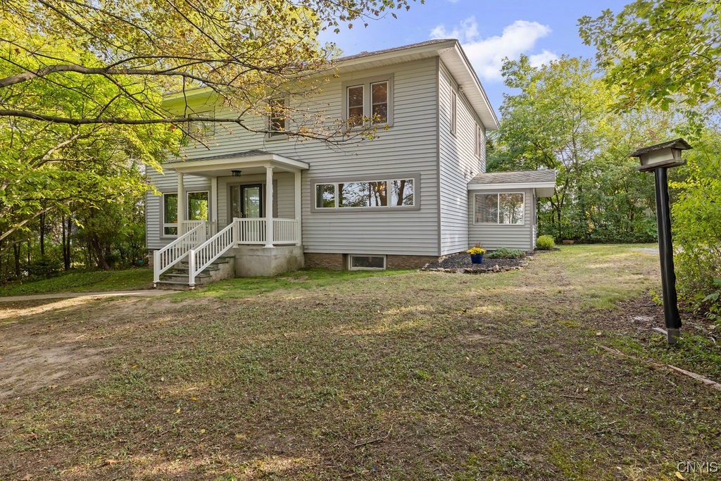 808 Velasko Road, Unit S Syracuse, NY 13207 - Photo 3 of 50 Front porch facing Velasko Road, this entrance isn