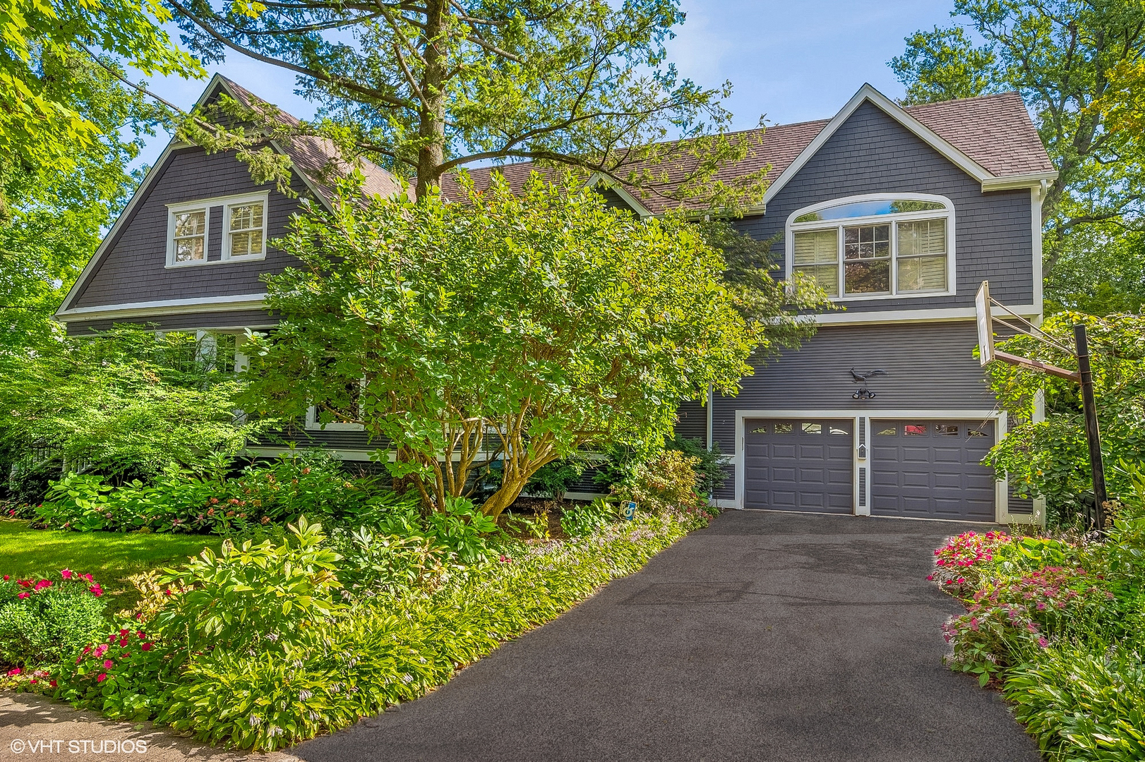 475 Maple Street Winnetka, IL 60093 - Photo 1 of 52 front view of a house with a yard
