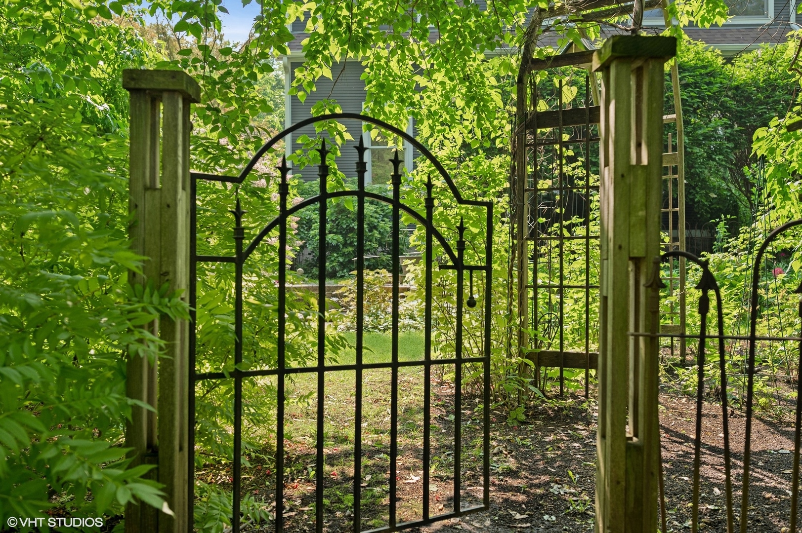 475 Maple Street Winnetka, IL 60093 - Photo 32 of 52 a view of tall yard from a balcony