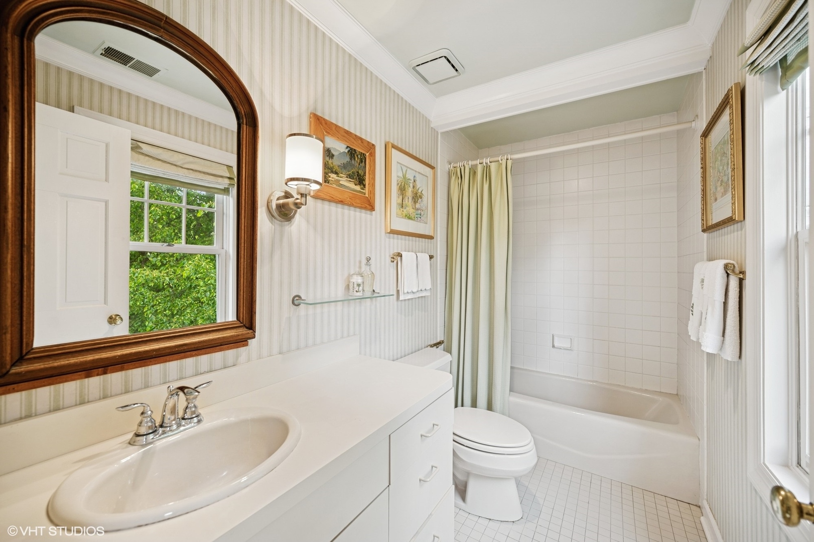 475 Maple Street Winnetka, IL 60093 - Photo 36 of 52 a bathroom with a sink toilet and shower