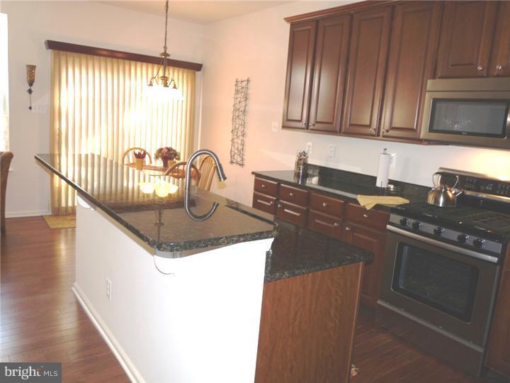 8 Compass Circle Mount Laurel, NJ 08054 - Photo 8 of 25 Gallery Image 8