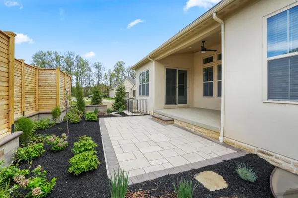 $899,900 | 6192 Garden Loop, Westerville, OH 43082
