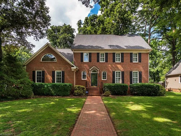 $650,000 | 3235 Hiddenwood Lane, Burlington, NC 27215