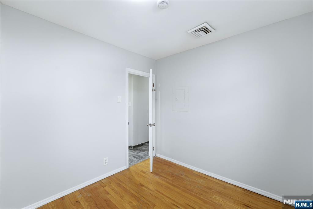 220 5th Street Fairview, NJ 07022 - Photo 17 of 33