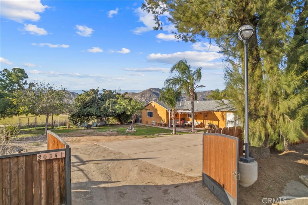 30341 11th Street Nuevo, CA 92567 - Photo 2 of 61