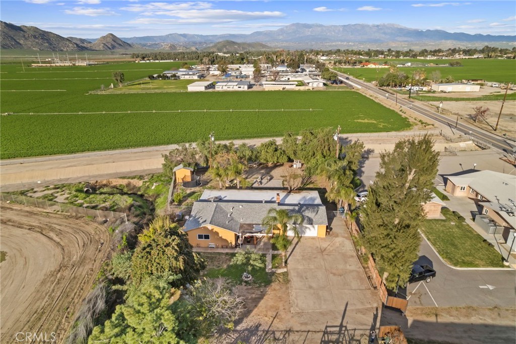 30341 11th Street Nuevo, CA 92567 - Photo 8 of 61