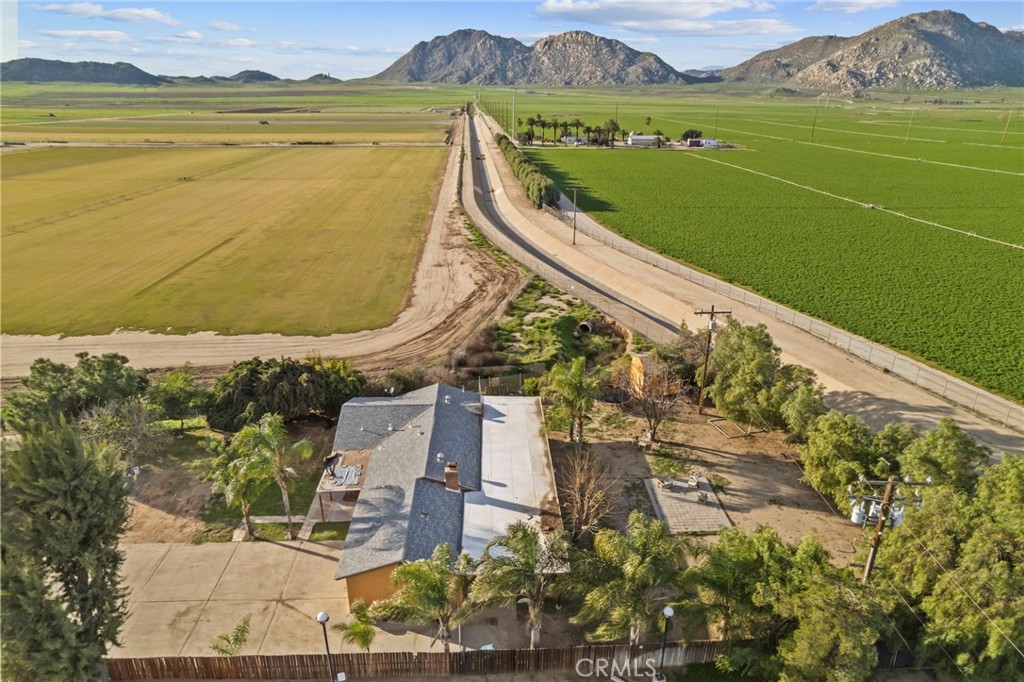 30341 11th Street Nuevo, CA 92567 - Photo 10 of 61