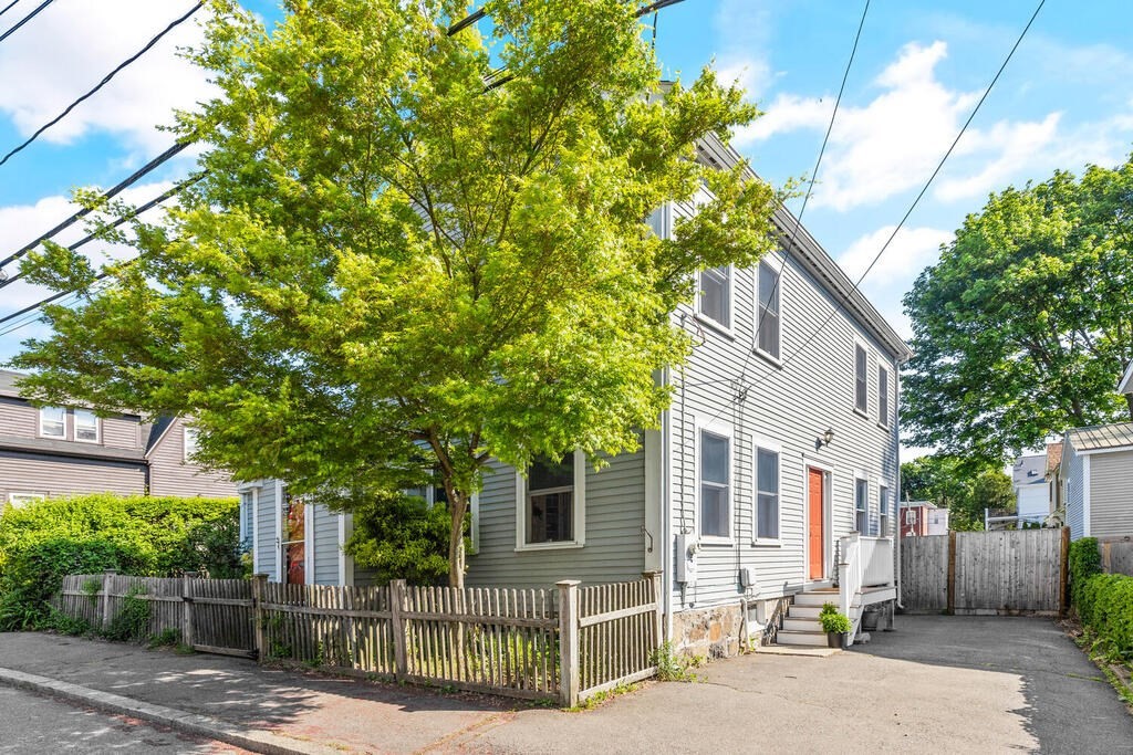 3 Evans Road Marblehead, MA 01945 - Photo 3 of 33 Gallery Image 3