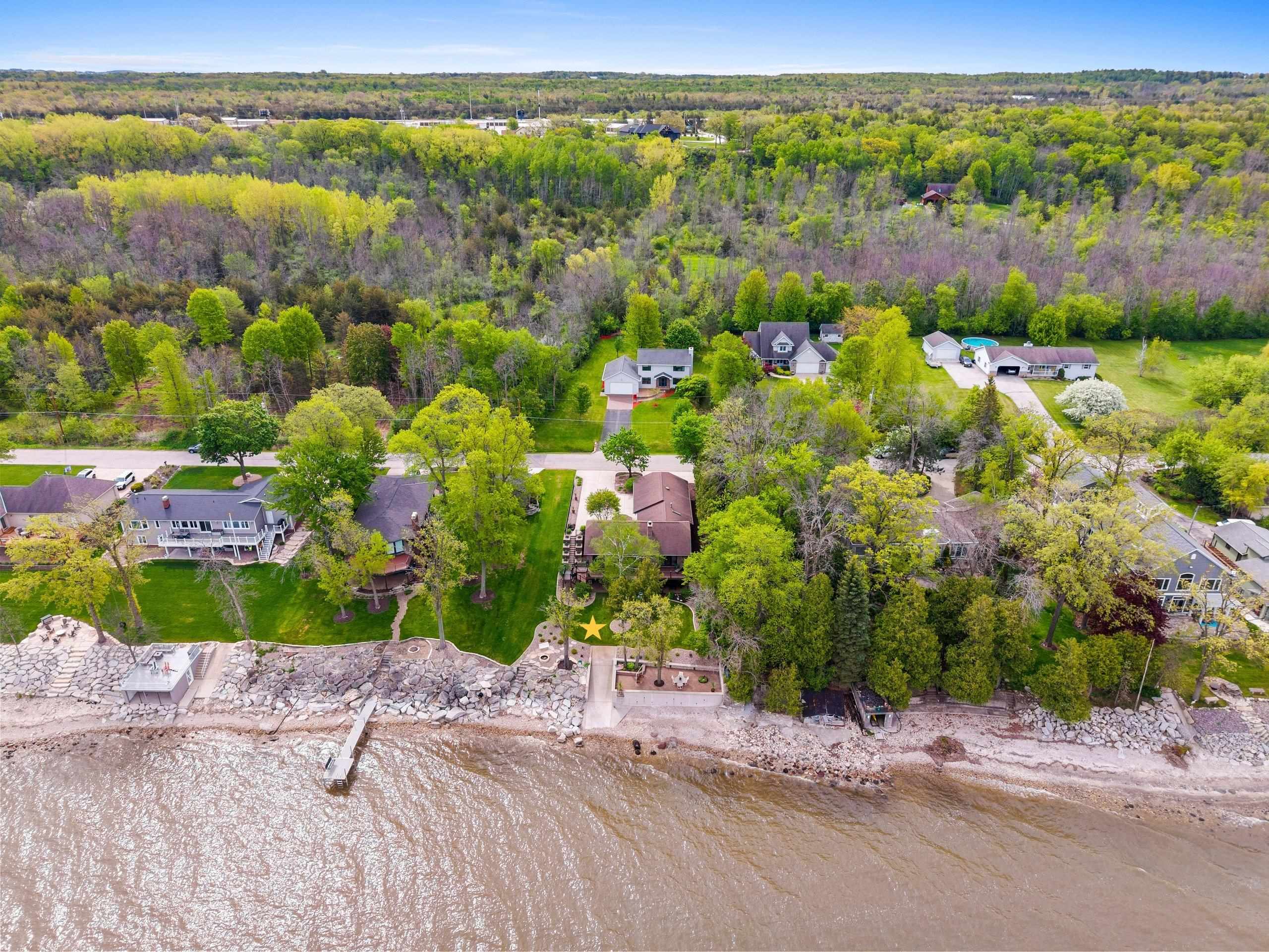 5035 Edgewater Beach Road Green Bay, WI 54311 - Photo 73 of 75