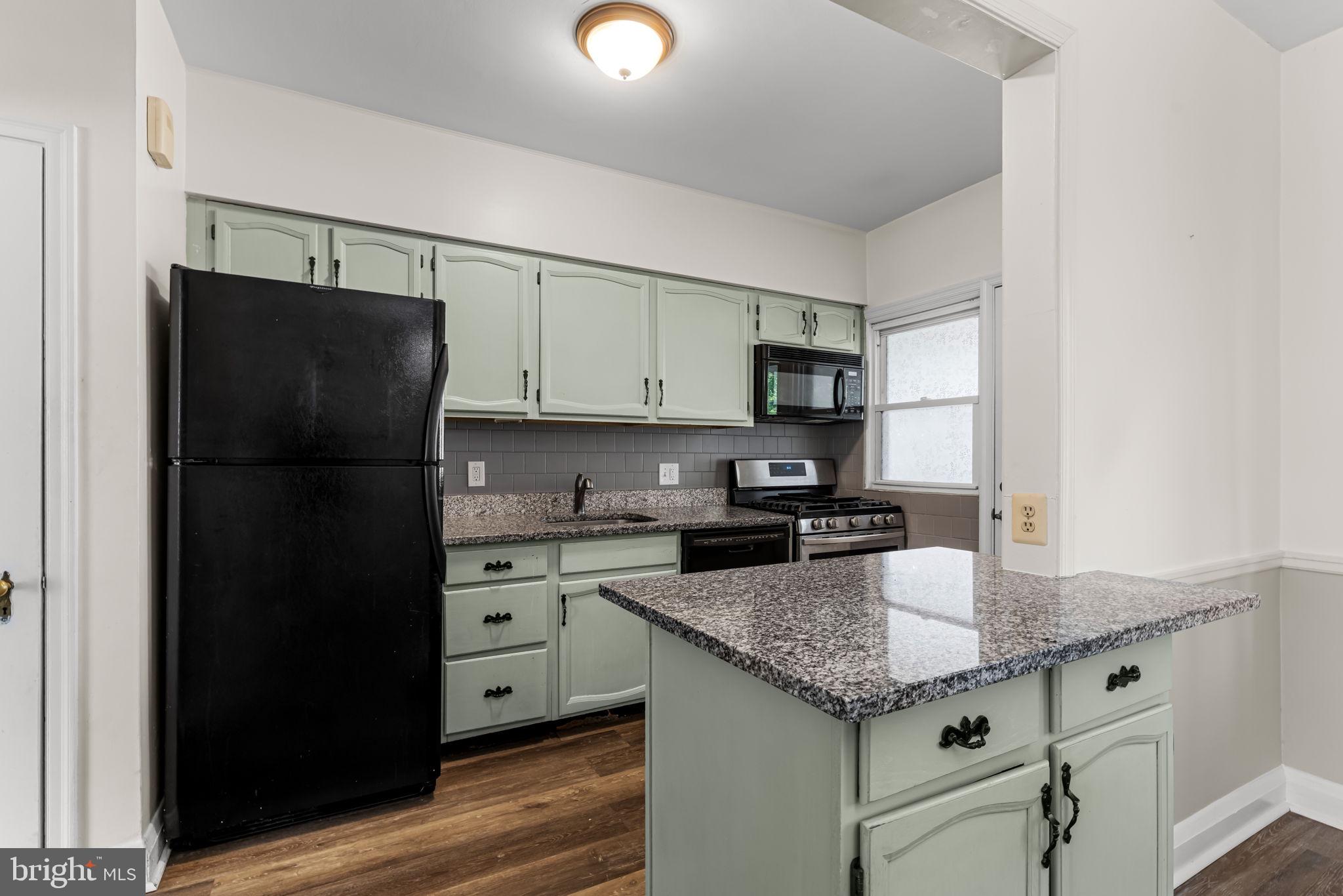 104 Westowne Road Baltimore, MD 21229 - Photo 14 of 37