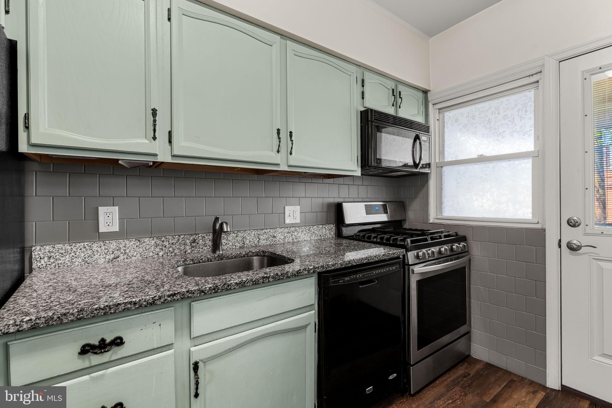 104 Westowne Road Baltimore, MD 21229 - Photo 16 of 37