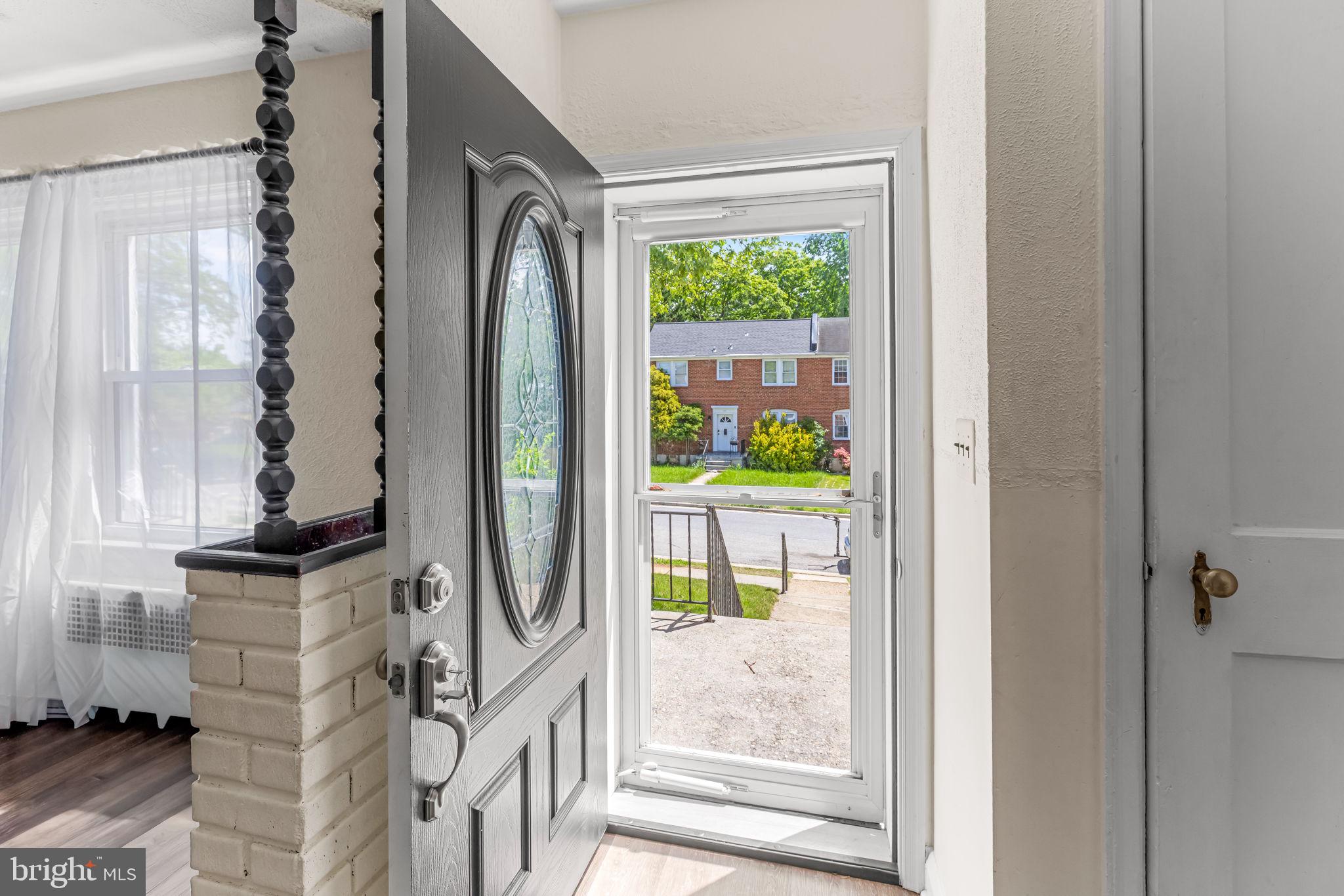 104 Westowne Road Baltimore, MD 21229 - Photo 7 of 37