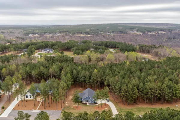 $500,000 | 3475 Crockett Pointe, Unit JF134, Jasper, TN 37347