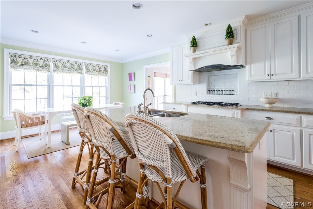 204 Seneca Road Richmond, VA 23226 - Photo 13 of 47 Kitchen with center island looking towards Den