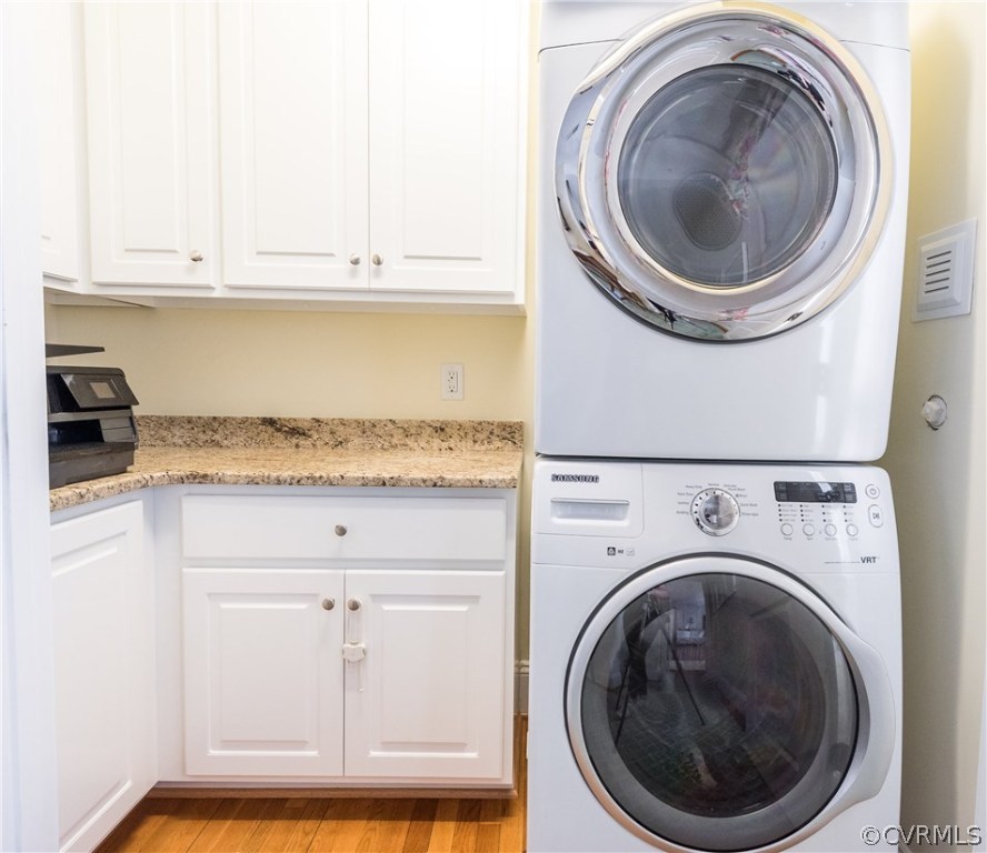 204 Seneca Road Richmond, VA 23226 - Photo 39 of 47 2nd Floor Laundry Center with custom cabinets