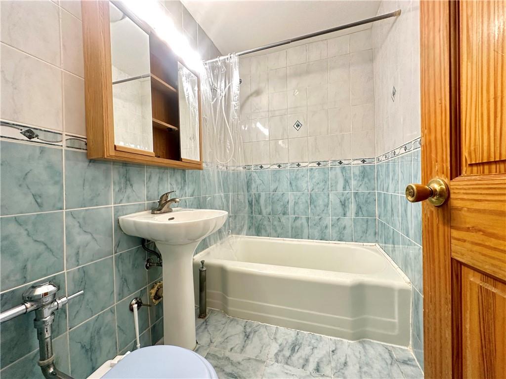 2626 Homecrest Avenue, Unit 1U Brooklyn, NY 11235 - Photo 8 of 19
