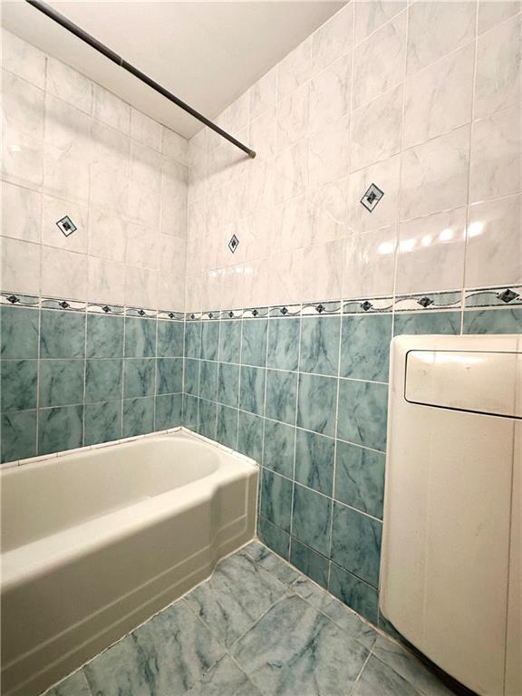 2626 Homecrest Avenue, Unit 1U Brooklyn, NY 11235 - Photo 9 of 19