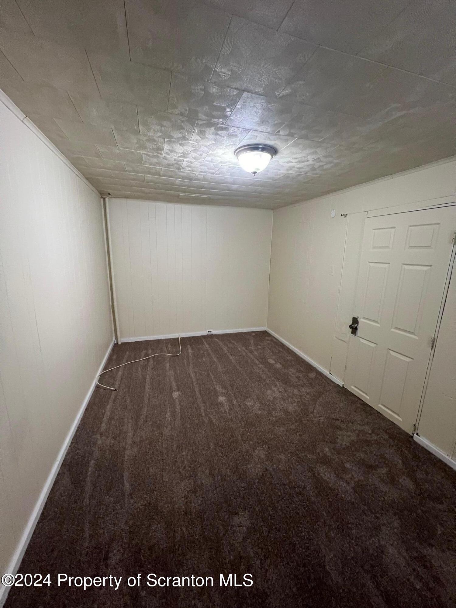 431 4th Avenue Scranton, PA 18505 - Photo 12 of 26