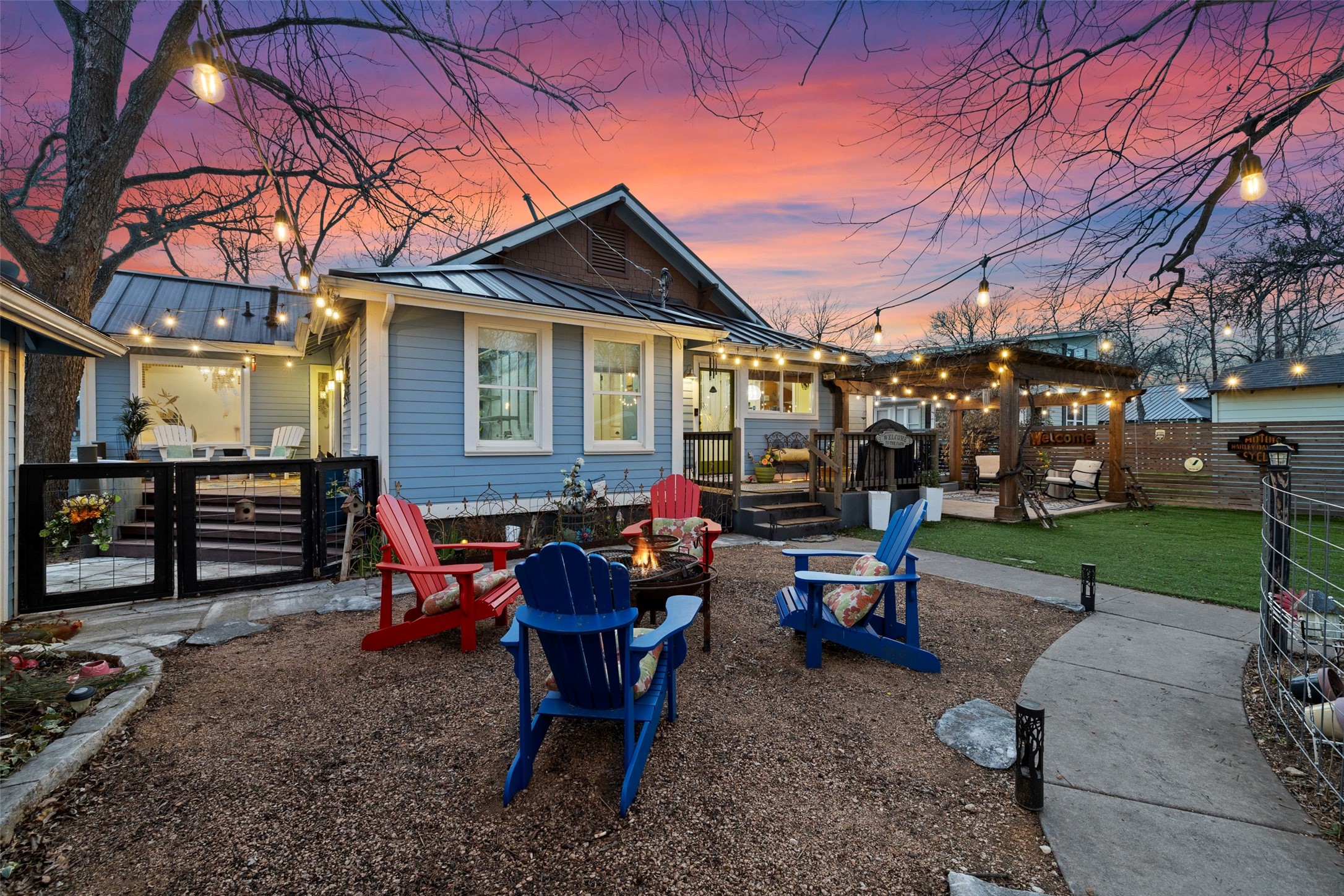 1507 South Church Street Georgetown, TX 78626 - Photo 4 of 40 a view of a house with backyard and sitting area