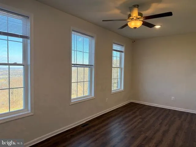 $3,200 | 1370 Elm Street, Front Royal, VA 22630