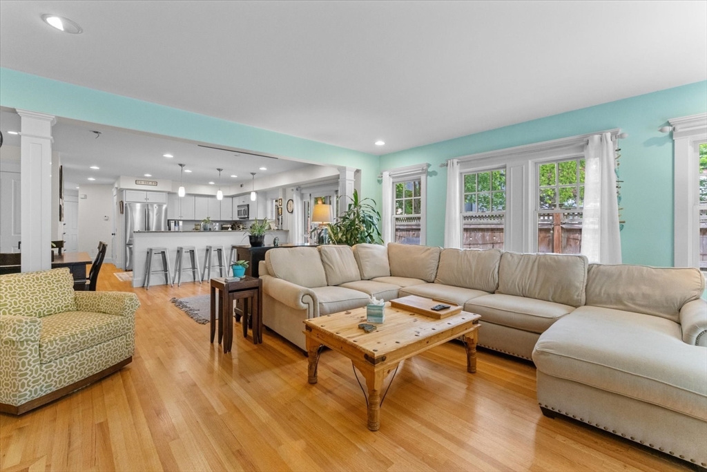 57 School Street, Unit 4 Manchester, MA 01944 - Photo 11 of 30