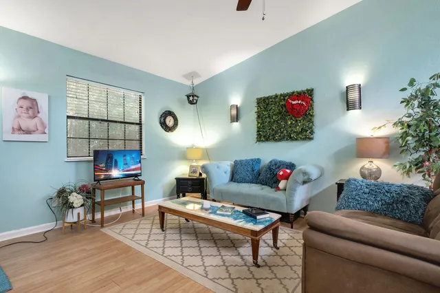 $289,900 | 256 Starmount Drive, Tallahassee, FL 32312