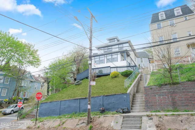 $609,000 | 416 Westervelt Avenue | New Brighton