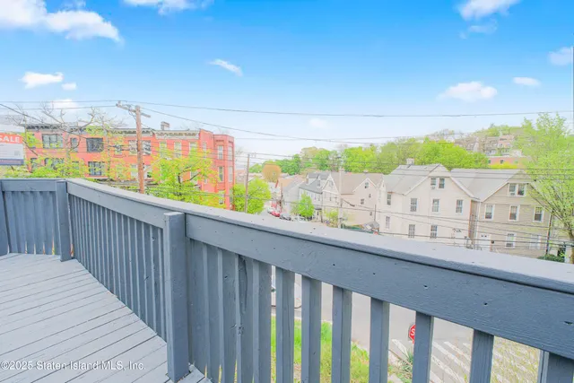 $609,000 | 416 Westervelt Avenue | New Brighton