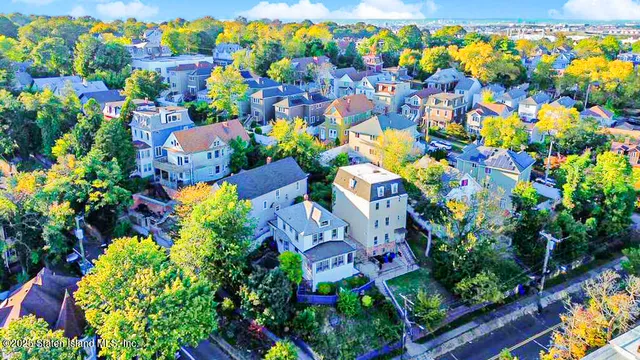 $609,000 | 416 Westervelt Avenue | New Brighton