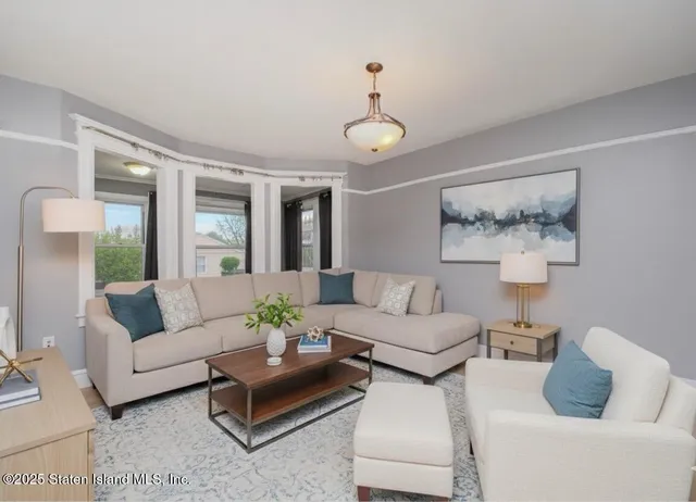 $609,000 | 416 Westervelt Avenue | New Brighton