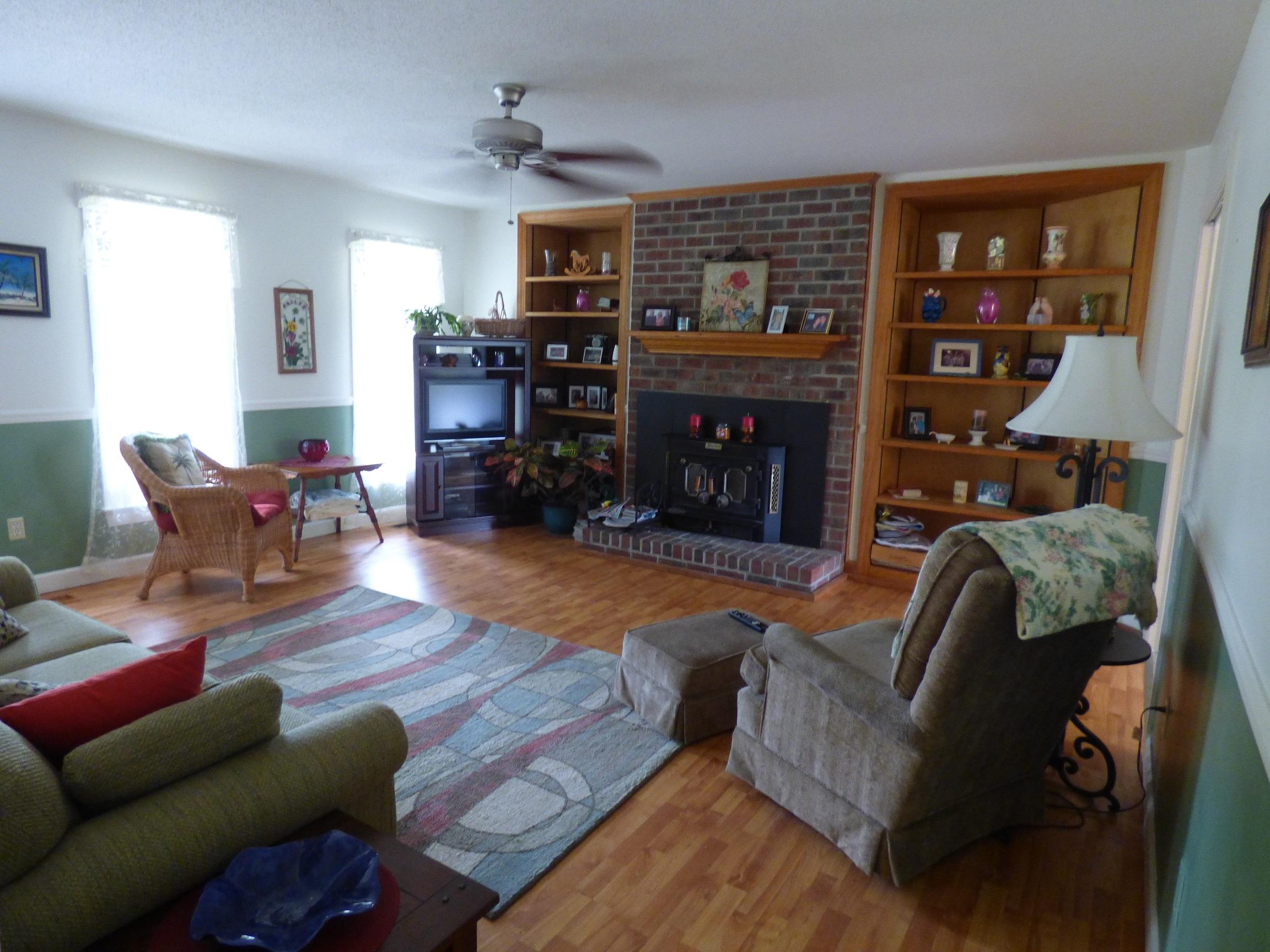 961 Line Road Cameron, NC 28326 - Photo 5 of 21 013