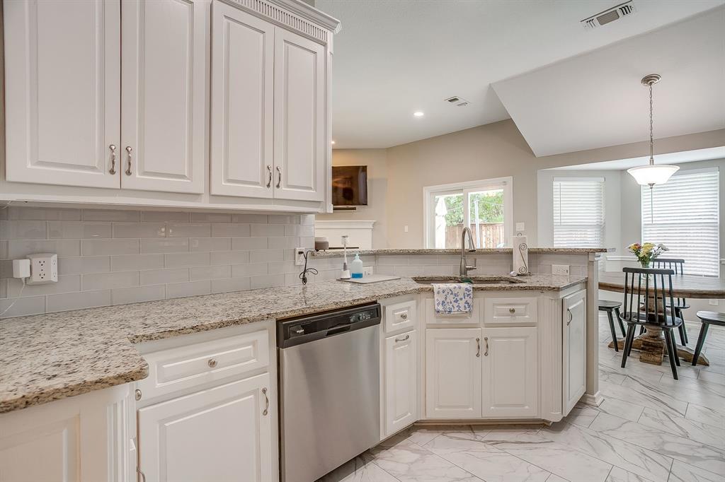 2107 Nichols Trail Mansfield, TX 76063 - Photo 15 of 39
