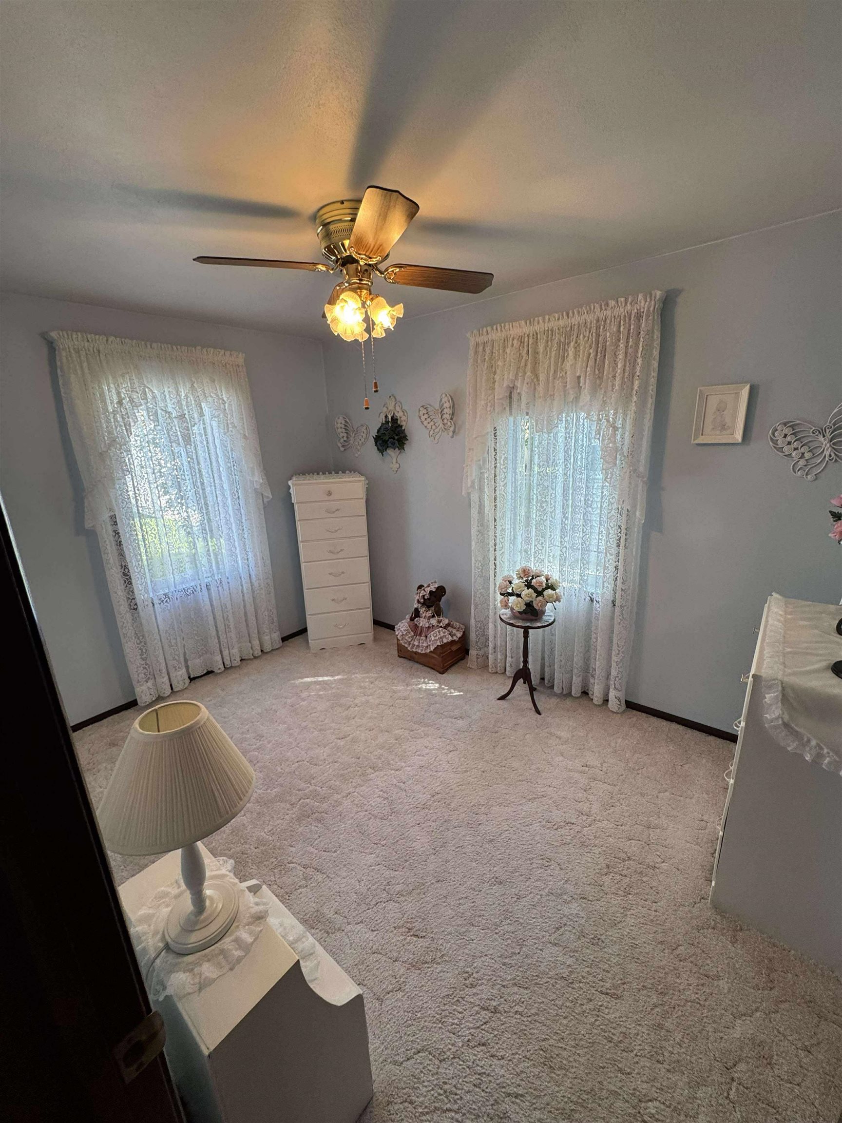 718 Roosevelt Street Menasha, WI 54952 - Photo 6 of 17