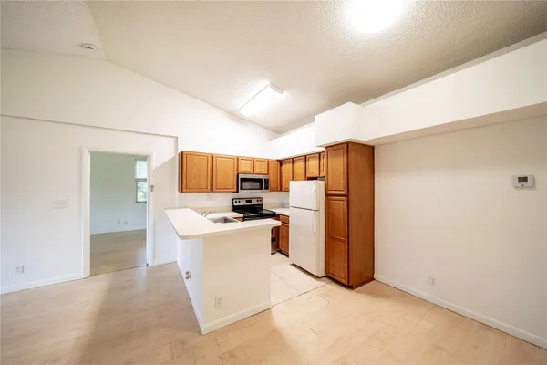 $1,990 | 721 Lyons Road, Unit 15208, Coconut Creek, FL 33063