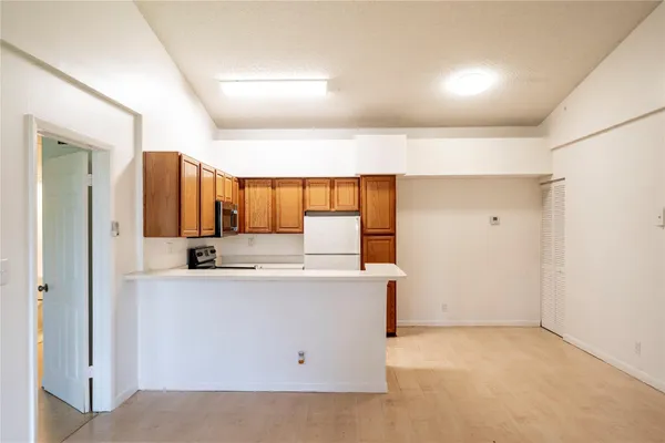 $1,990 | 721 Lyons Road, Unit 15208, Coconut Creek, FL 33063