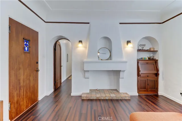 $1,799,000 | 390 Carroll, Long Beach, CA 90814