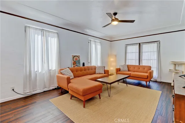 $1,799,000 | 390 Carroll, Long Beach, CA 90814