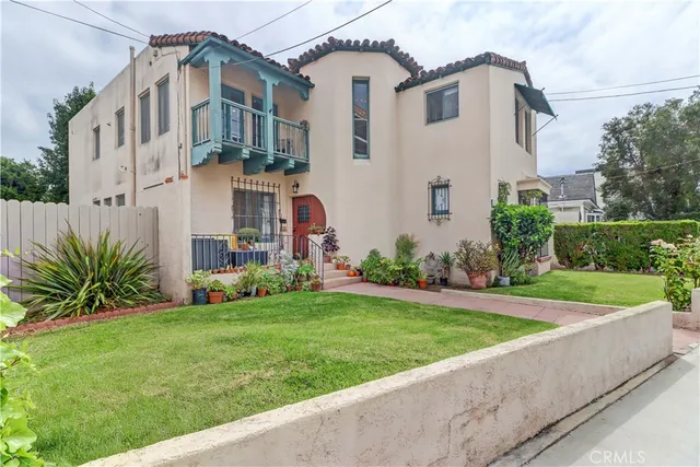 $1,799,000 | 390 Carroll, Long Beach, CA 90814