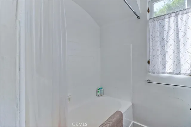 $1,799,000 | 390 Carroll, Long Beach, CA 90814