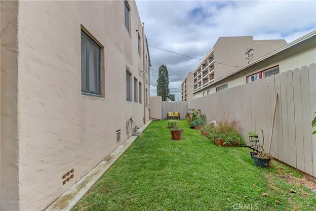 $1,799,000 | 390 Carroll, Long Beach, CA 90814