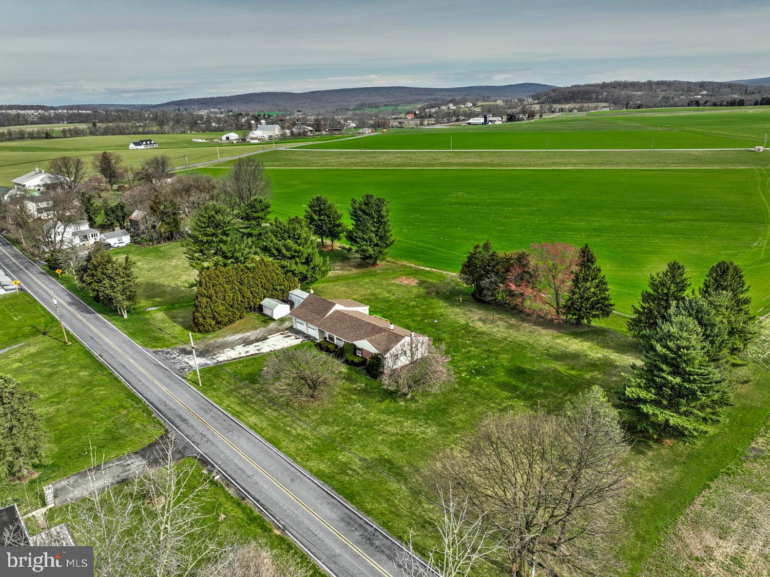 2046 Little Conestoga Road Elverson, PA 19520 - Photo 3 of 44 Gallery Image 3