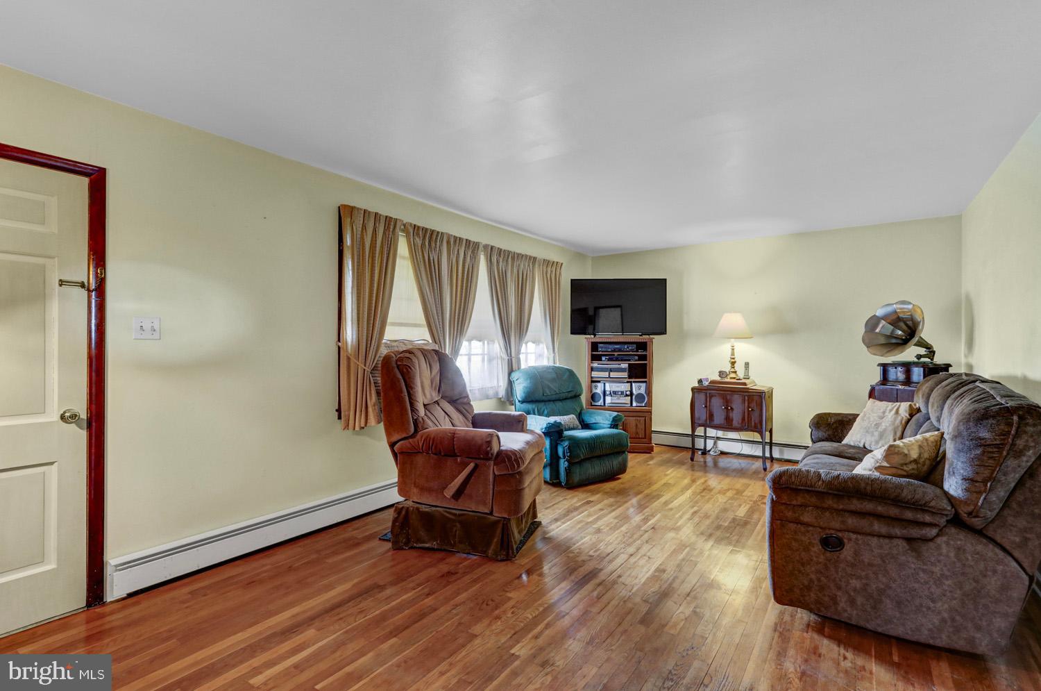 2046 Little Conestoga Road Elverson, PA 19520 - Photo 37 of 44 Gallery Image 37